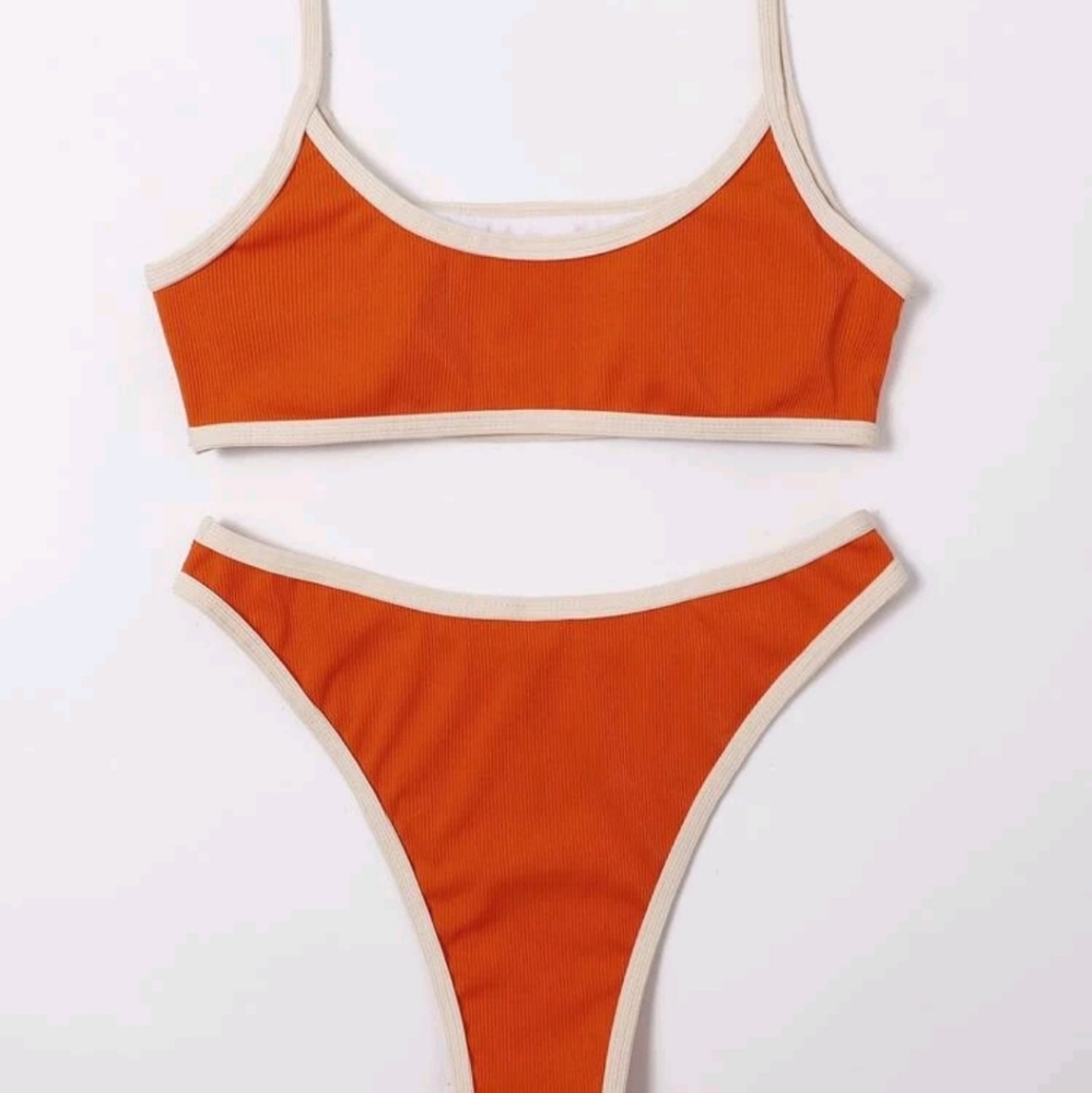 Bikini Orange with Cream Lining on the Outer Edges, Small